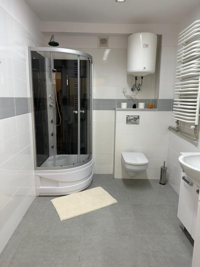 Apartament Medalionow Z Parkingiem Apartment Lublin Bagian luar foto