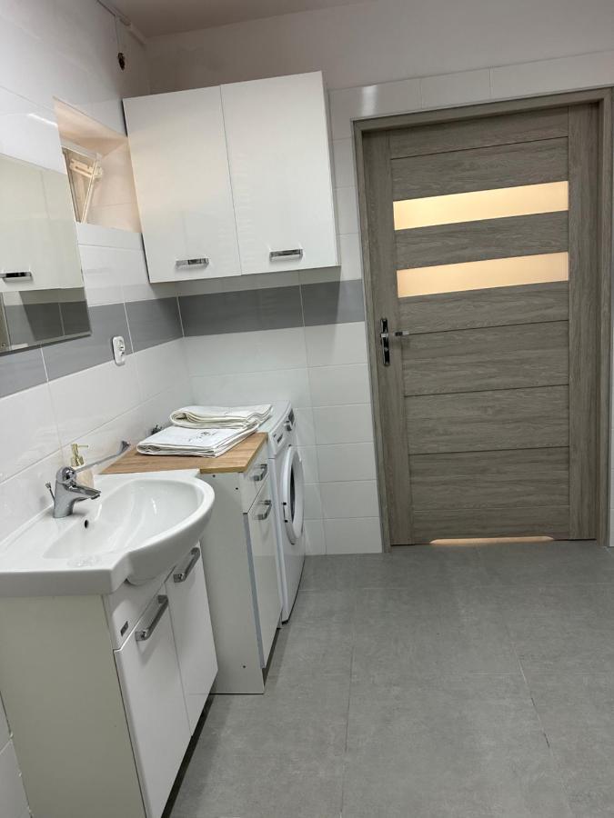 Apartament Medalionow Z Parkingiem Apartment Lublin Bagian luar foto